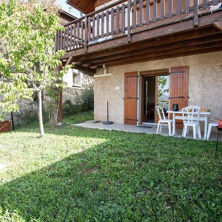 Апартаменты Le Mont Guillaume - 1 Chambre Terrasse Et Jardin Saint-Andre-d'Embrun Экстерьер фото